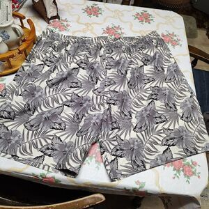 New Hawaiian Authentics Gray Flowered Men's Swim Shorts Size 2XL